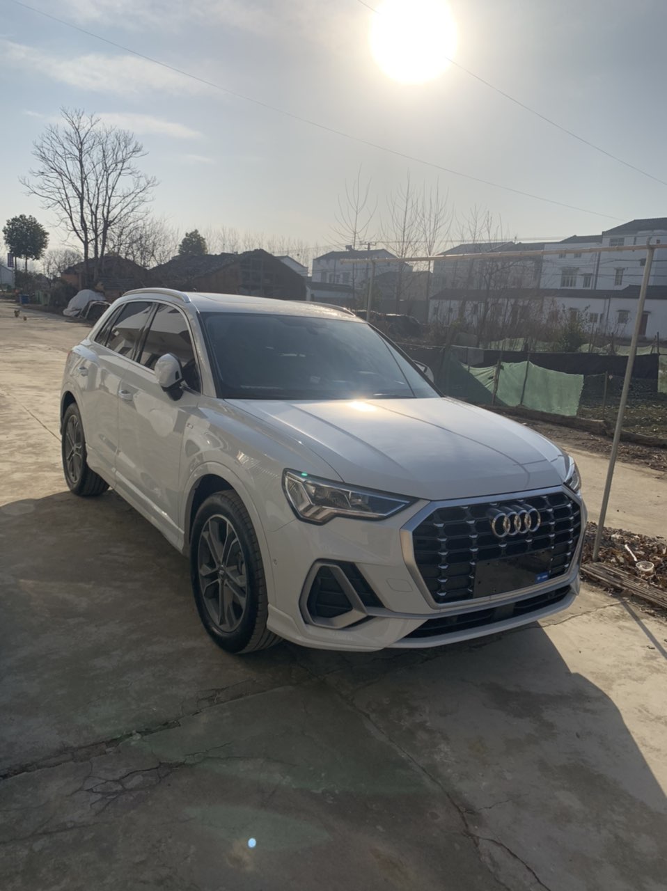 新款Q3闲置家中，跑跑婚车