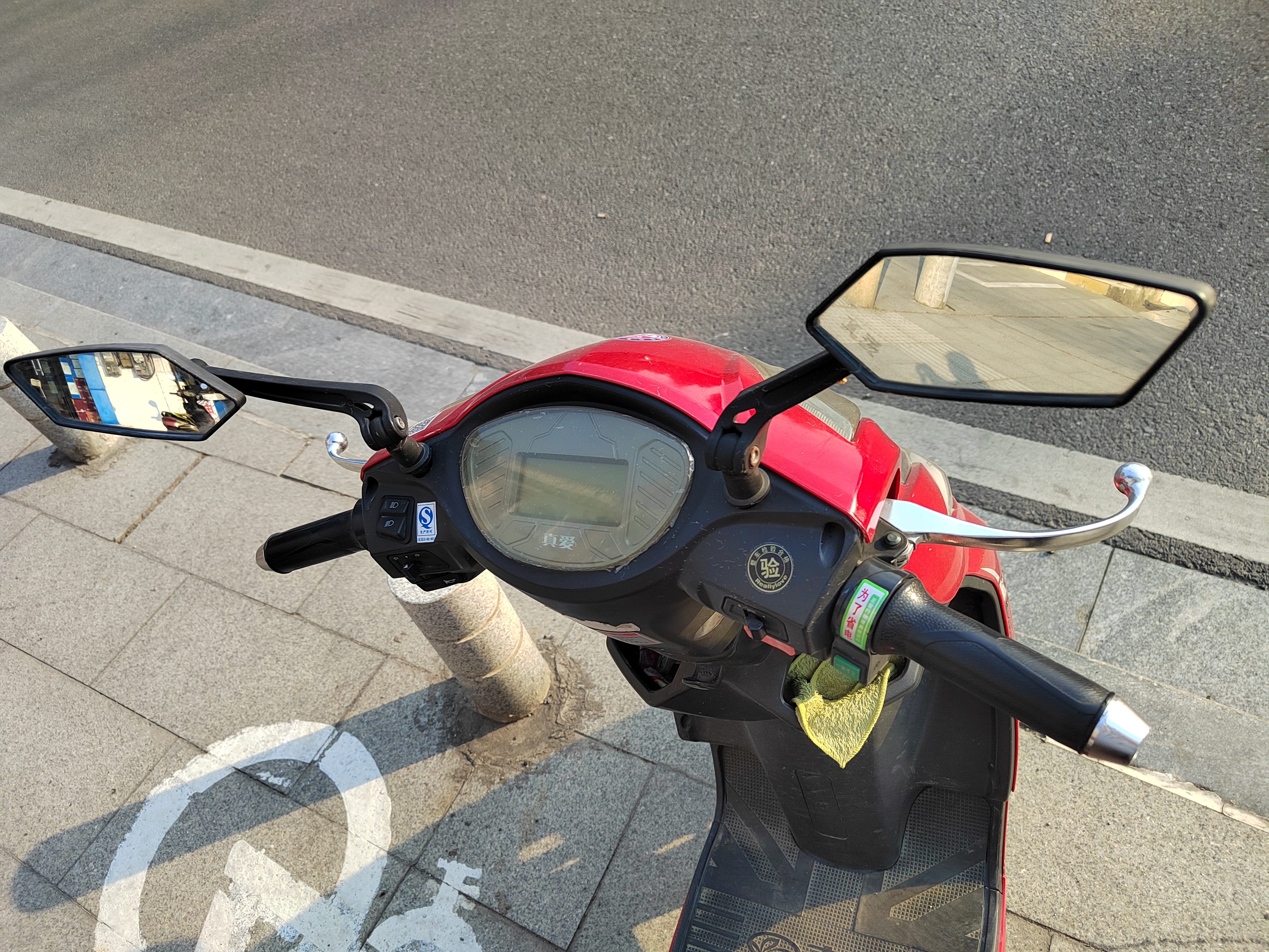 电动车，电池换了不久，便宜出了